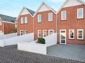 8 person holiday home in R m, Ebberup